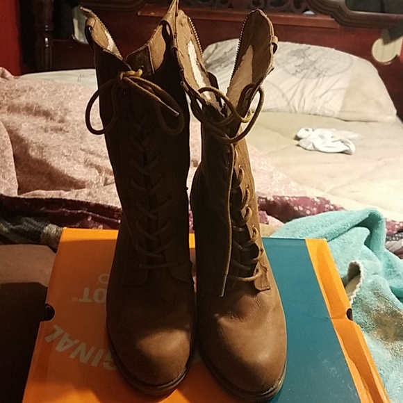Boots - Picture 2 of 2